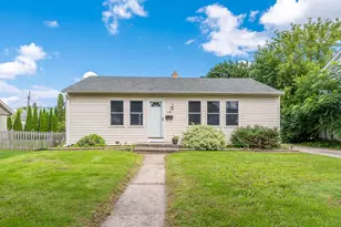 1028 8th Ave, Grafton, WI 53024 - Photo 1