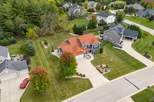 W273N2420 Arlington Ct, Pewaukee, WI 53072 - Photo 53
