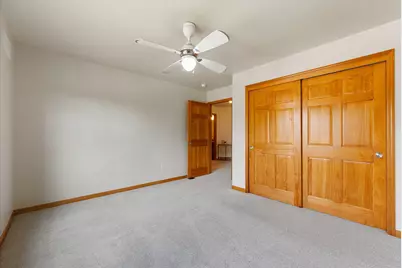 W273N2420  Arlington Ct, Pewaukee, WI 53072 - Photo 27