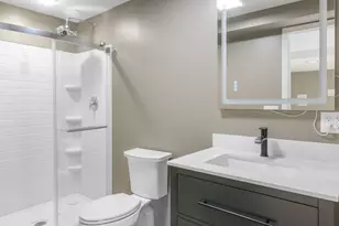 951 River Park Dr, Waukesha, WI 53189 - Photo 21