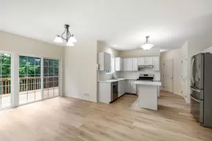 951 River Park Dr, Waukesha, WI 53189 - Photo 3