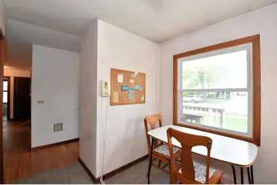 3421  Saint Clair St, Racine, WI 53402 - Photo 7
