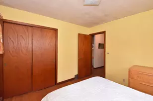 3421 St Clair St, Racine, WI 53402 - Photo 25