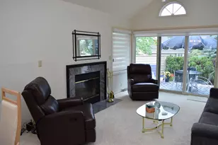 N21W24130 Garden Cir, Pewaukee, WI 53072 - Photo 7