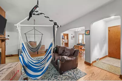 2842 N 90th St, Milwaukee, WI 53222 - Photo 3