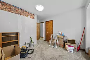 2842 N 90th St, Milwaukee, WI 53222 - Photo 17