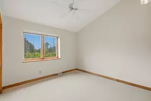 3411 W River Dr, Mequon, WI 53097 - Photo 31