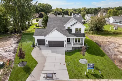 3639  Perennial Pkwy, Racine, WI 53126 - Photo 3
