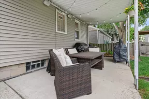1710 Michigan Ave, South Milwaukee, WI 53172 - Photo 17