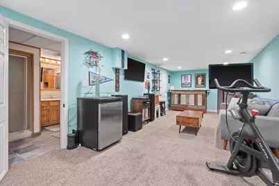 1710  Michigan Ave, South Milwaukee, WI 53172 - Photo 21