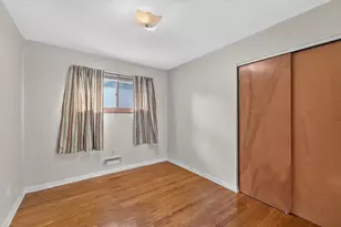 4906 Charles St, Racine, WI 53402 - Photo 5