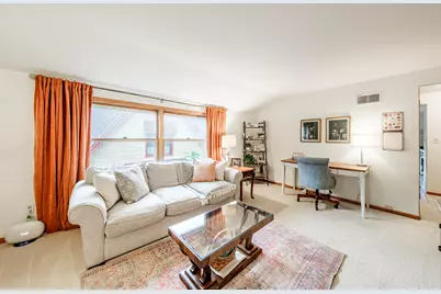 2555 N 72nd St, Wauwatosa, WI 53213 - Photo 29