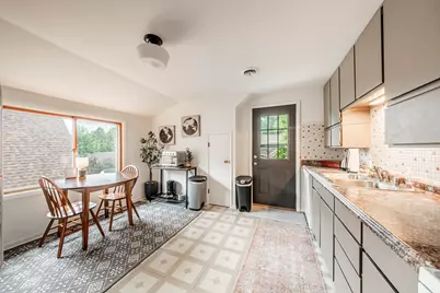2555 N 72nd St, Wauwatosa, WI 53213 - Photo 25