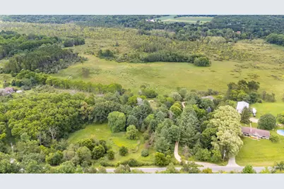 6720  Hwy Q Ct, Hartford, WI 53029 - Photo 5