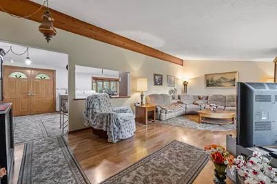 6720  Hwy Q Ct, Hartford, WI 53029 - Photo 9