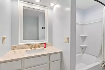 1403  Gunnell Ln, Manitowoc, WI 54220 - Photo 33
