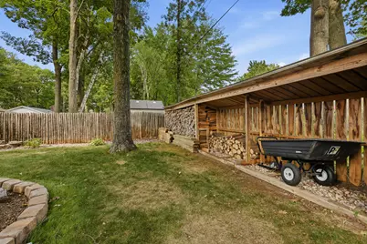 1403  Gunnell Ln, Manitowoc, WI 54220 - Photo 41