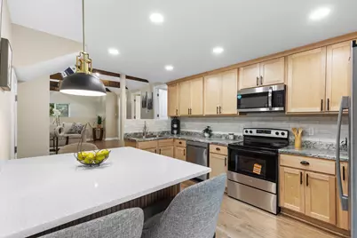 5334 S McCreedy Ave, Cudahy, WI 53110 - Photo 3
