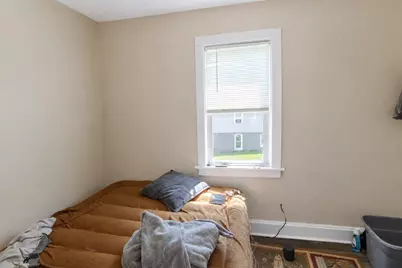 1953 S 5th Pl, Milwaukee, WI 53204 - Photo 11