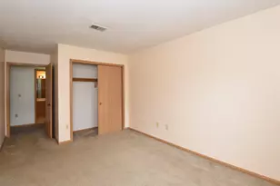 1208 N Sunnyslope Dr, Racine, WI 53406 - Photo 27