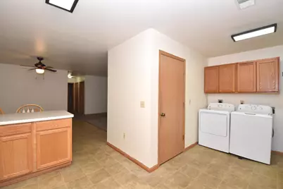 1208 N Sunnyslope Dr #104, Racine, WI 53406 - Photo 15