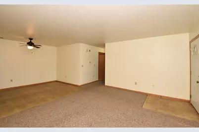 1208 N Sunnyslope Dr #104, Racine, WI 53406 - Photo 7