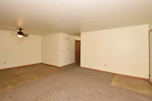1208 N Sunnyslope Dr, Racine, WI 53406 - Photo 7