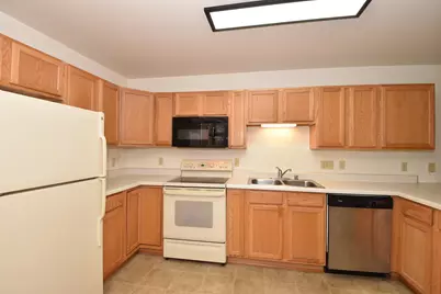 1208 N Sunnyslope Dr #104, Racine, WI 53406 - Photo 17