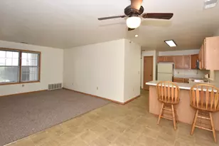 1208 N Sunnyslope Dr, Racine, WI 53406 - Photo 5