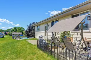 8112 N 97th Ct, Milwaukee, WI 53224 - Photo 27