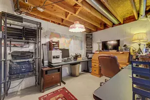 8112 N 97th Ct, Milwaukee, WI 53224 - Photo 21