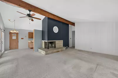 4435  Glenway St, Wauwatosa, WI 53225 - Photo 15