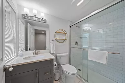 816  Wisconsin St, Lake Geneva, WI 53147 - Photo 7