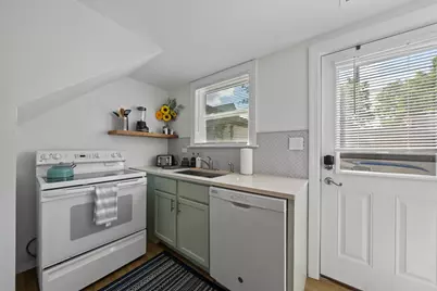 816  Wisconsin St, Lake Geneva, WI 53147 - Photo 63