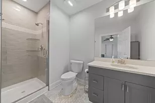 816 Wisconsin St, Lake Geneva, WI 53147 - Photo 71