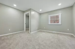 3528 N 87th St, Milwaukee, WI 53222 - Photo 25