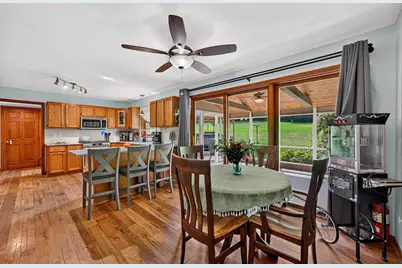 S93W33523  Fieldside Ct, Mukwonago, WI 53149 - Photo 19