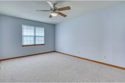 W241N5730  Birchwood Ln, Sussex, WI 53089 - Photo 27