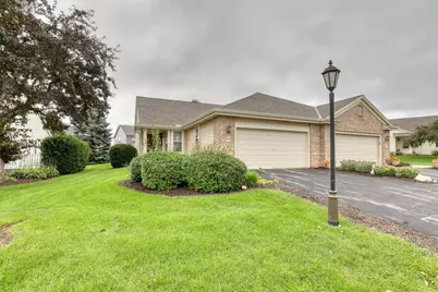W241N5730  Birchwood Ln, Sussex, WI 53089 - Photo 5