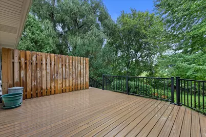 635 W Briarknoll Ct -637 Ct, Saukville, WI 53080 - Photo 31
