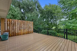 635 W Briarknoll Ct, Saukville, WI 53080 - Photo 31