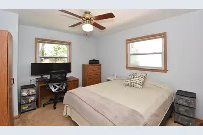 4046 N 85th St, Milwaukee, WI 53222 - Photo 17