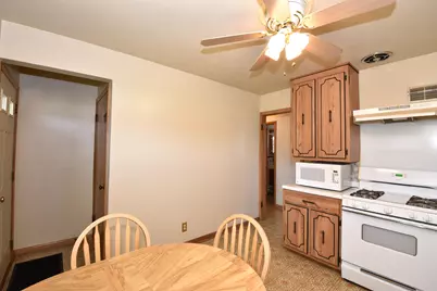 4046 N 85th St, Milwaukee, WI 53222 - Photo 15