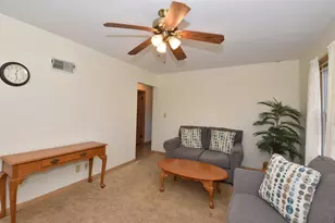 4046 N 85th St, Milwaukee, WI 53222 - Photo 5