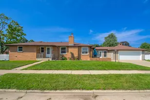 1624 36th St, Kenosha, WI 53140 - Photo 1
