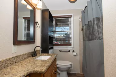 1624  36th St, Kenosha, WI 53140 - Photo 7