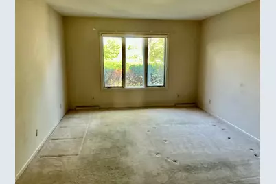 2115 W Norfolk Ct, Mequon, WI 53092 - Photo 15