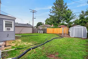 9251 W Swan Cir, Milwaukee, WI 53225 - Photo 39