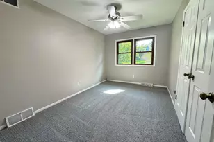 1614 Stardust Dr, Waukesha, WI 53186 - Photo 19