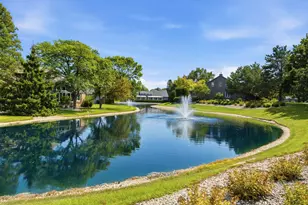 10042 N Holmes Ct, Mequon, WI 53092 - Photo 41